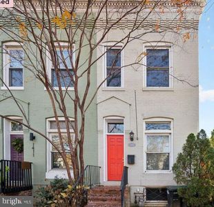 1409 Potomac Ave SE