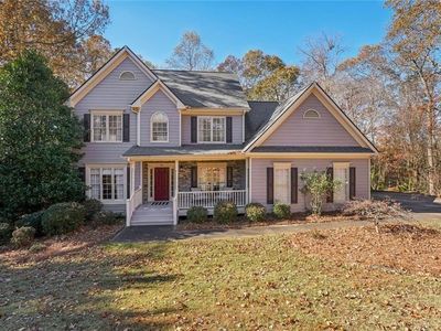 1013 Hickory Woods Way