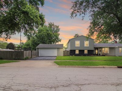 200 Inwood Dr