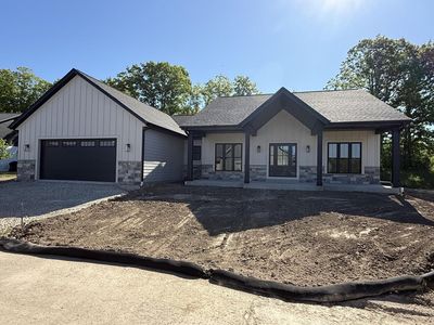 W208N16278 Renee WAY