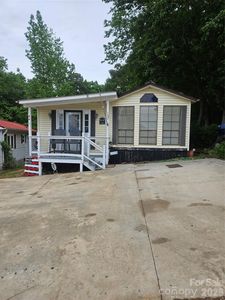 157 Dogwood Cir
