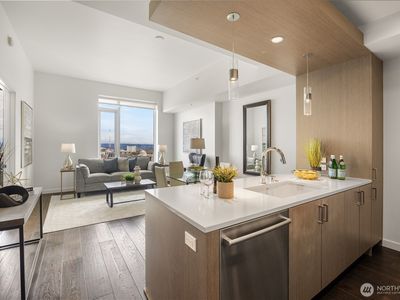 1321 Seneca Street #2202