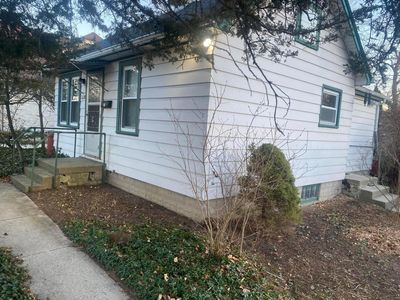 1605 W Custer AVENUE