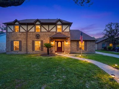 10327 Summerhill Dr