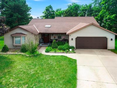 Property at 9500 Downers Grove Ct, Strongsville, OH