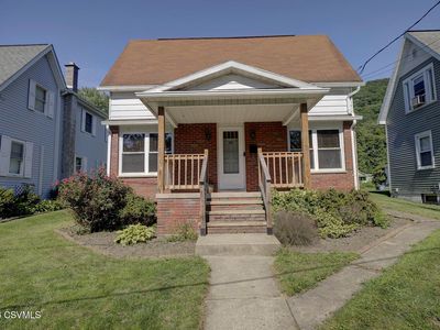 10 Park St