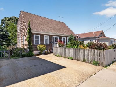 55 Irving St
