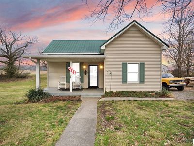 Property at 5013 S Jackson Hwy, Horse Cave, KY