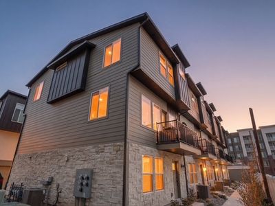 108 W Ryker Ln