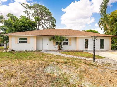 887 Leeward Rd