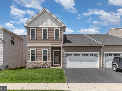 217 Waters Edge Dr