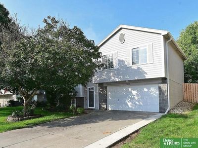 5408 S 190th Ter
