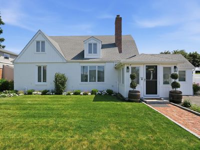 57 Girard Ave