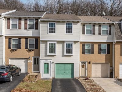 Property at 504 Lexington Dr, Aliquippa, PA