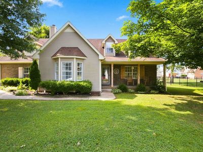 2133 Eastview Dr