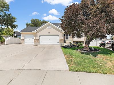 3532 W Winding Creek Cv