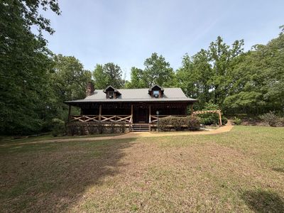 180 Northwoods Rd