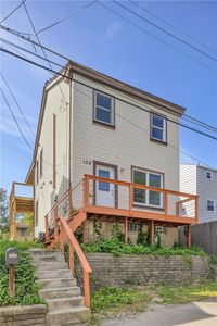 128 Weber Way