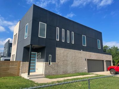 5845 NW 32nd St