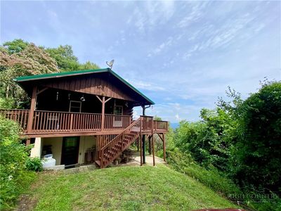 547 Round Knob Ridge Road