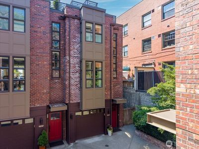 427 13th Avenue E #C