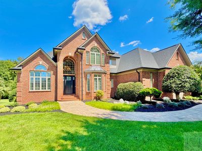 75 Derbyshire Ln