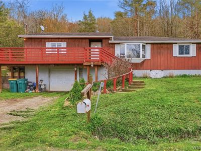 Property at 9970 Skyline Dr, Delevan, NY