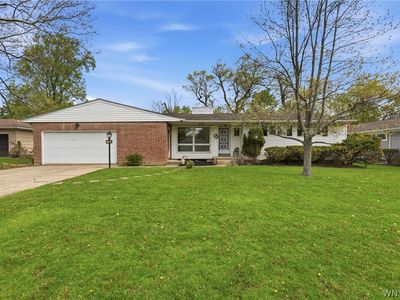 38 Greenbrier Rd