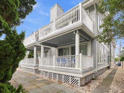 1709 Wesley Ave APT D