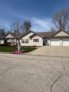603 Parkview Ln