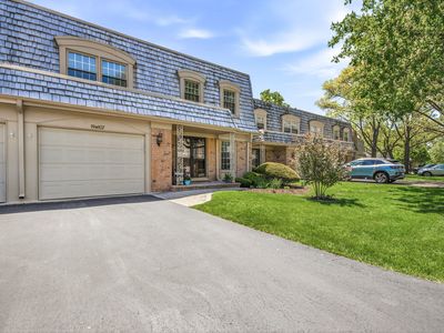 19W107 Avenue Normandy N