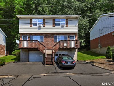 200 Yale Street #18A