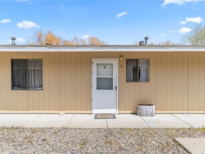 720 N Haggin Ave APT 8