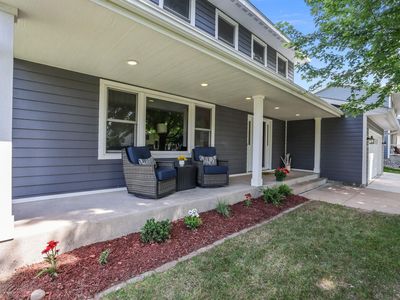 3287 Churchill Dr