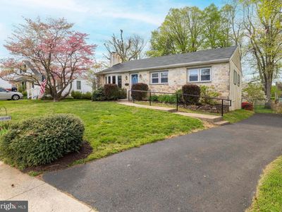 17 Rech Ave