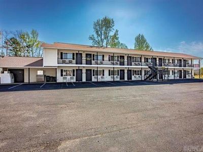 8546 Edgemont Rd