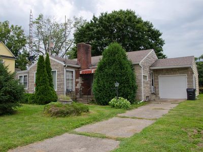 Property at 504 N Washington Ave, Fowler, IN