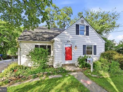 509 Grand Ave