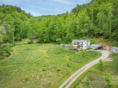 6470 Stone Mountain Rd