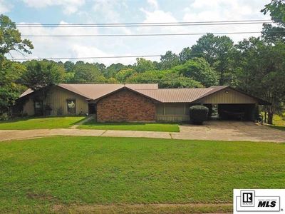 10871 Highway 15