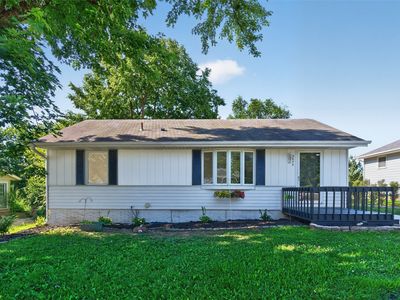 4656 Hyperion Dr