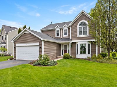 Property at 75 Hampton St, Cary, IL