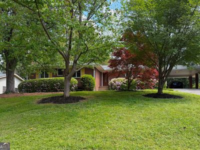 1275 Oak Grove Dr