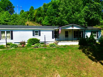 1290 Bacon Creek Rd