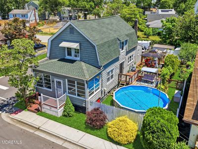 94 Forest Avenue