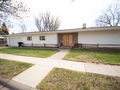 21 Curve Dr