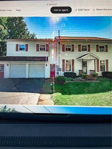 7594 Chestnut Ridge Rd