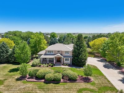 7688 Crestview Dr