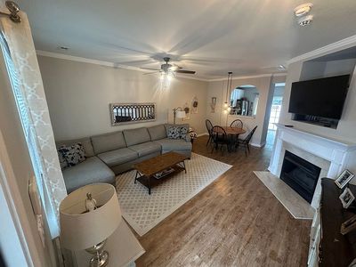 302 Tinderbox Ln