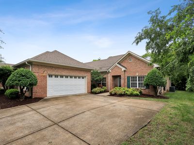 201 Wrennewood Ln